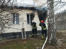 Три человека погибли на пожарах в Старобельске и Лисичанске - МЧС
