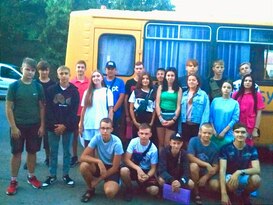 Школьники из Новоайдарского района отправились в Ростов на "Университетские смены"