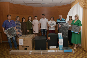 Хакасия передала музыкальное оборудование для учреждений культуры Червонопартизанска