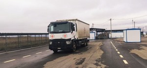UN humanitarian convoy arrives in LPR via Schastye checkpoint
