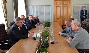 Губернатор Брянской области обсудил с представителями ЛНР и ДНР перспективы сотрудничества