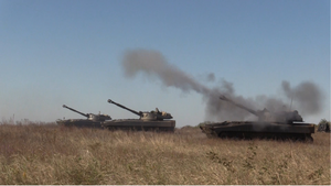 Народная милиция ЛНР провела учения артиллеристов по занятию позиций и поражению целей