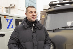 Российский артист Сергей Куприк доставил в Луганск гуманитарную помощь