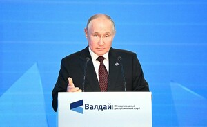 Путин: РФ не начинала войну на Украине, она пытается ее закончить