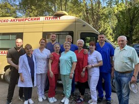 Выездная бригада Минздрава России за день приняла почти 130 пациентов антрацитовского села