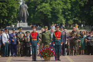 Представители властей ЛНР почтили память погибших в годы Великой Отечественной войны