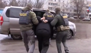 ФСБ возбудила уголовные дела против двух жителей ЛНР за шпионаж в пользу ВСУ