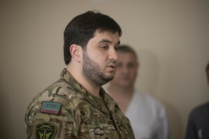 Представитель главы Чечни передал гумпомощь луганской больнице и посетил раненых земляков