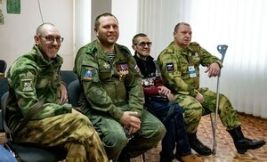 Фонд "Защитники Отечества" ЛНР наградил ветеранов СВО за участие в жизни организации