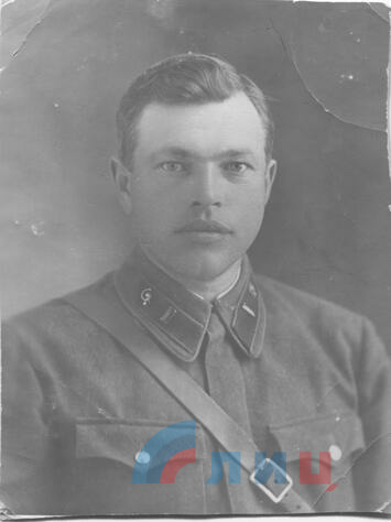 Сербов Александр Гаврилович (1902 - 1957). Майор медслужбы. Награжден орденом Красной Звезды.