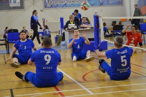 Участники созданной в ЛНР команды впервые приняли участие в Кубке России по волейболу сидя