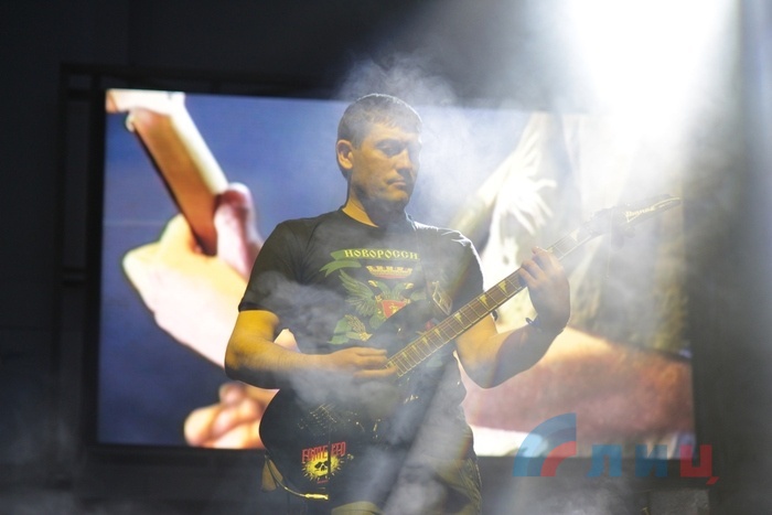 Рок-фестиваль "Солнце взойдет", Луганск, 25 апреля 2015 года