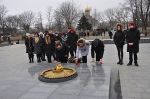 Жители Свердловска отметили 79-ю годовщину освобождения города от фашистов