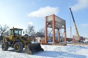 Специалисты планируют 15 марта запустить асфальтобетонный завод в Лутугино
