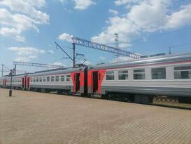 Два электропоезда, отремонтированные челябинцами, вышли на рейс в ЛНР – Пасечник