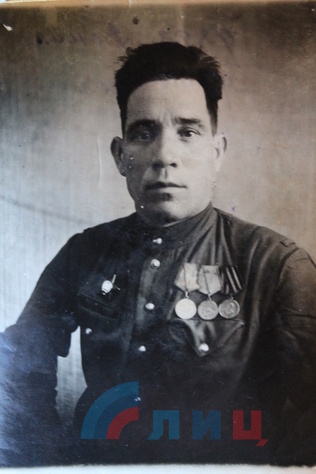 Березенко Иван Евстафьевич (1895 – 1943). Добровольцем ушел на фронт, пропал без вести. Награжден орденом Красной Звезды, медалями.