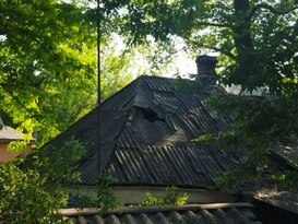 Жилые дома и ЛЭП получили повреждения при обстреле ВСУ Криничного – администрация Кировска