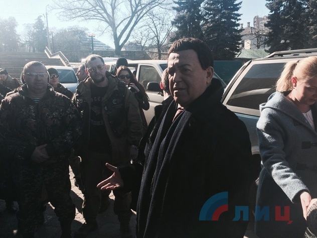Иосиф Кобзон приехал в Луганск, 22 февраля