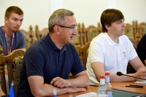 Калужская область поможет восстановить две школы и пять детсадов в Первомайске