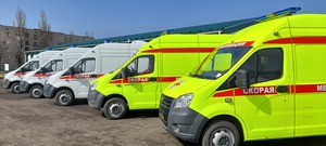 Республика Коми передала ровеньковской подстанции пять автомобилей скорой помощи