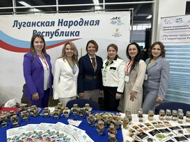 Социальные предприниматели из ЛНР приняли участие в международном форуме в Омске