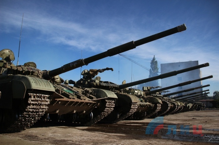 Отвод танков Народной милиции из Луганска, 3 октября 2015 года