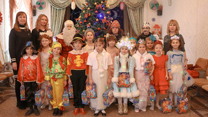 Воспитанники Антрацитовской школы-интерната получили подарки в рамках акции "Москва помогает"
