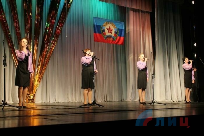 Песенный фестиваль "Опаленные строки", Луганск, 13 октября 2016 года