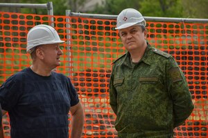 Пасечник проинспектировал ход восстановления недостроя в Луганске