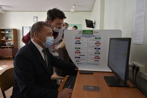 Глава администрации Первомайска принял участие в голосовании на выборах в Госдуму
