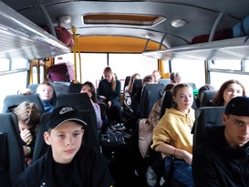 Дети из Кировска отправились в Новосибирск для участия в проекте "Университетские смены"