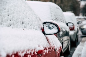 Синоптики прогнозируют сильный снег, ветер и гололед во второй половине дня 8 декабря