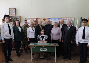 "Парта героя" в честь участника Афганской войны Анатолия Зозули открылась в луганской школе