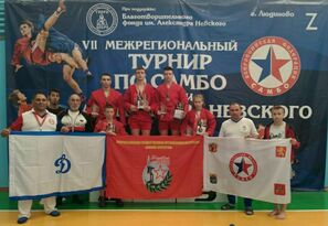 Спортсмены из ЛНР завоевали пять медалей на турнире по самбо в Калужской области