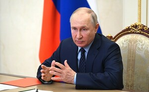 Путин отметил самоотверженность строителей, которые восстанавливают новые регионы