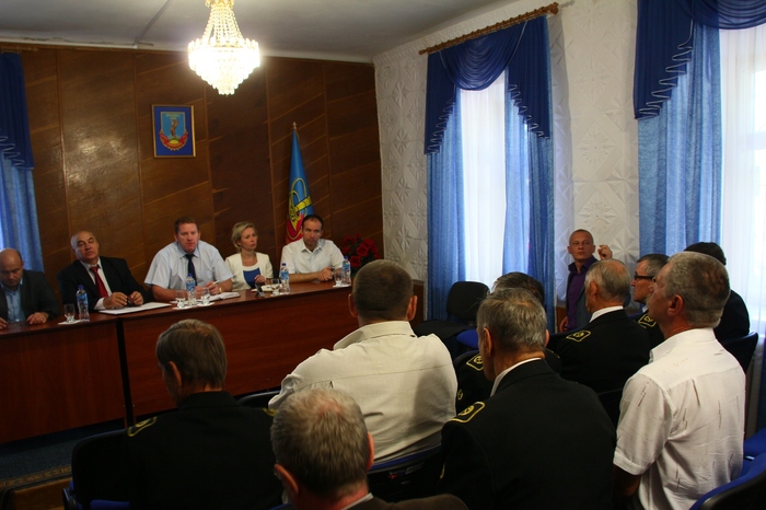 Рабочая поездка председателя Совмина ЛНР Геннадия Цыпкалова в Ирмино, 26 августа 2015 года