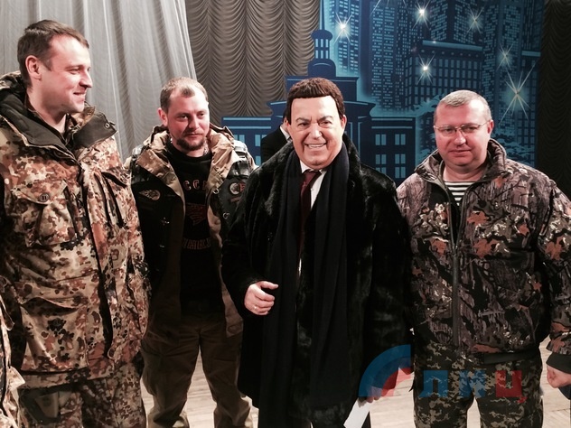 Иосиф Кобзон приехал в Луганск, 22 февраля