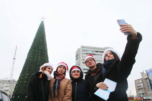 Луганчане отметили Старый Новый год автоквестом по мотивам фильма "Ирония судьбы"