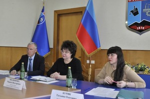 Советник главы ЛНР обсудила с руководителями прифронтовых регионов аспекты Программы-2024