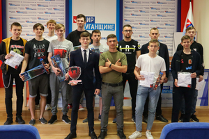 Киберспортсмены из Санкт-Петербурга победили в организованном проектом "Дружина" турнире