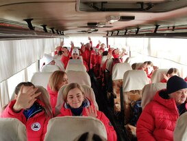 Группа школьников из Кировска отправилась в поездку по Иркутской области