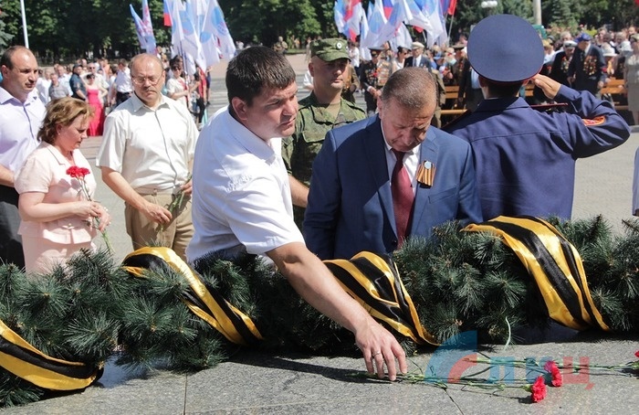 Митинг-реквием, посвященный 75-й годовщине начала Великой Отечественной войны, Луганск, 22 июня 2016 года