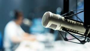 Вещание трех радиостанций ЛНР приостановится 29 ноября из-за техработ - ГТРК