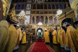 Патриарх Кирилл призвал прославлять Рождество Христово добрыми делами