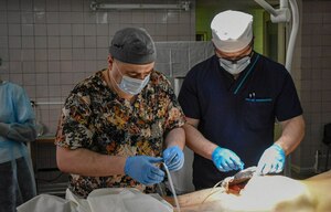 Врачи РФ при лечении военнослужащих применяют современные системы заживления ран