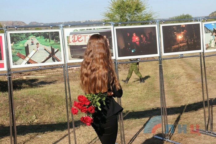 Церемония перезахоронения 28 останков жертв украинской агрессии, Первомайск, 8 сентября 2021 года