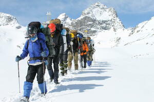Альпинисты ЛНР в ходе экспедиции взойдут на вершину в Приэльбрусье ко Дню Луганска