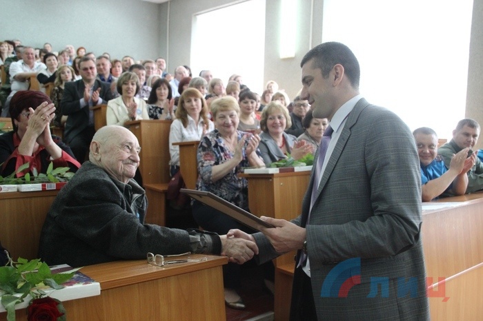 Торжественное собрание, посвященное 70-летию образования Республиканского бюро судебно-медицинской экспертизы, Луганск, 19 мая 2016 года