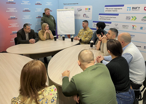 Участники отделения клуба "Эльбрус-Новороссия" обсудили в Луганске приоритетные проекты