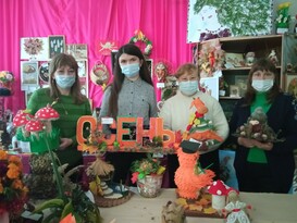 Юные ремесленники и флористы ЛНР представили на конкурс РЦЭНТ почти 350 работ